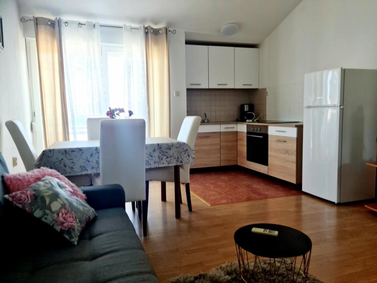 Apartmani Junto Преко Екстер'єр фото